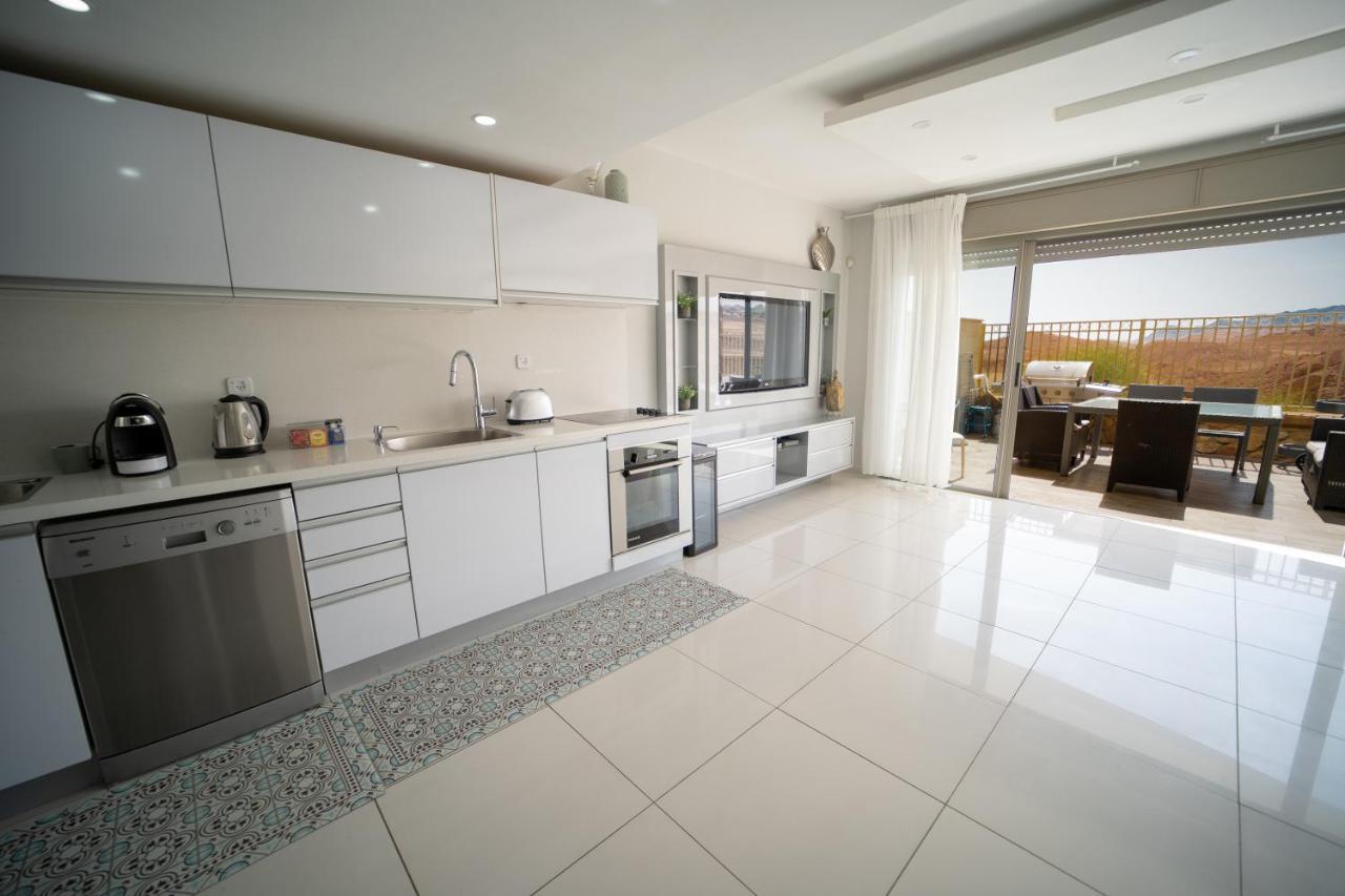 Yalarent Oasis Garden With Private Pool Apartment Eilat Exterior foto